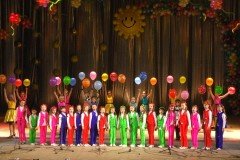 Вокальний ансамбль "Сюрприз"