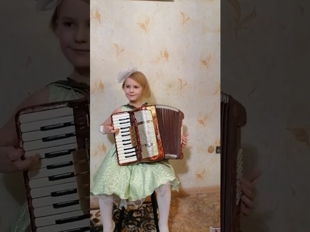 Єна Софія українська народна пісня "Зайчик", викл. Зайцева Н.П.