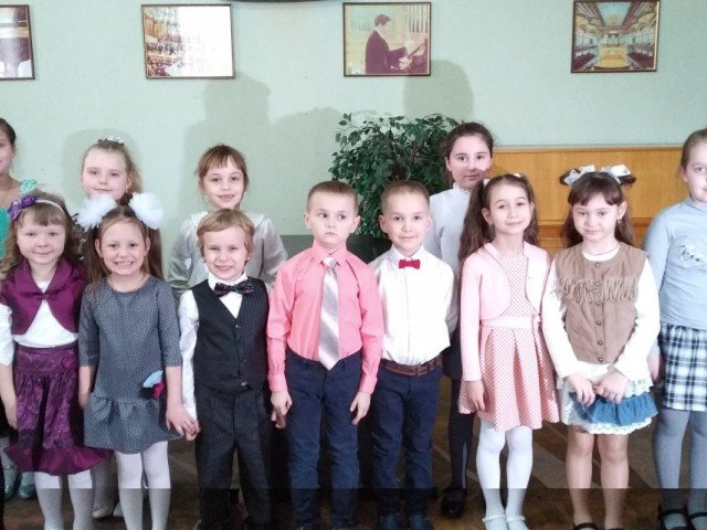 Святковий концерт "Прийшла весна"