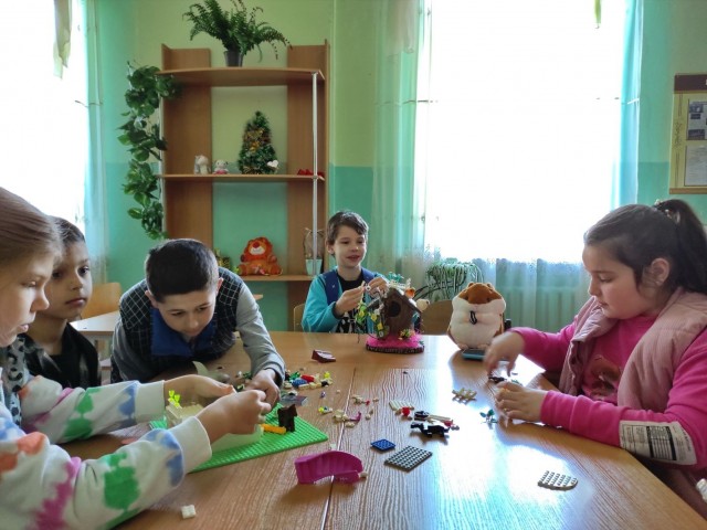 БРЕЙН-РИНГ «ЗНАЮ ВСЕ!»