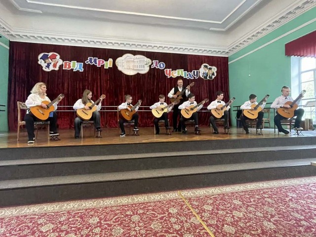 Звітний концерт народного відділу