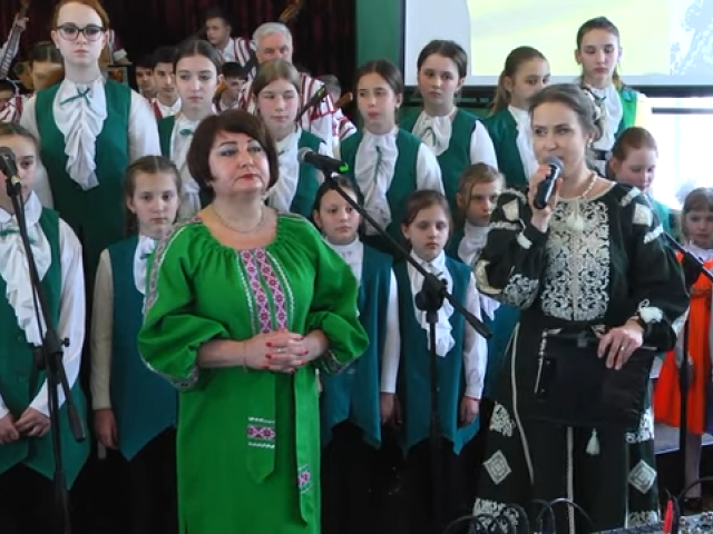 Тематичний концерт "У кожного часу свої герої"