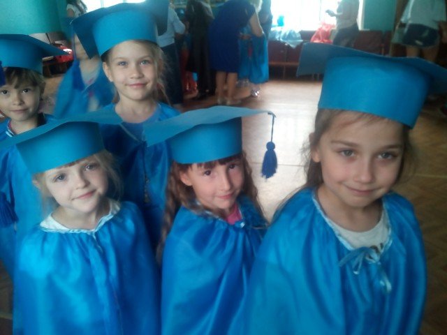 Урочисте нагородження - вручення дипломів юним магістрам І та ІІ року навчання